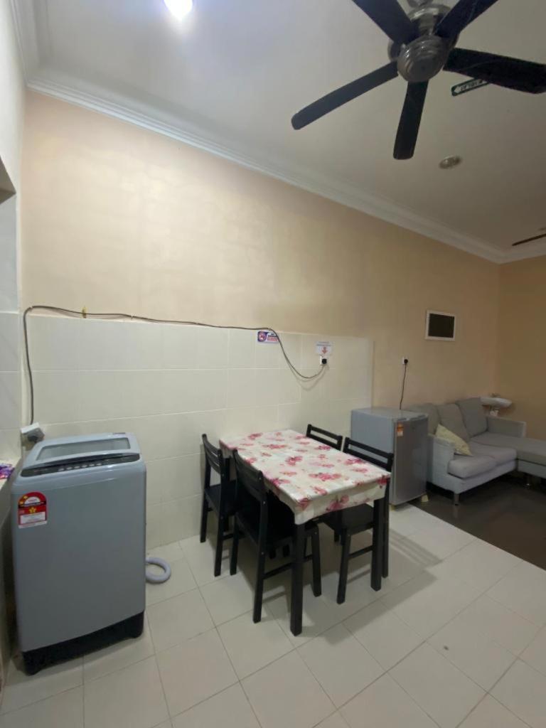 Homestay Tok Ma 1 Alur Tuman マラン エクステリア 写真